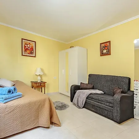 Casa Crisanta *